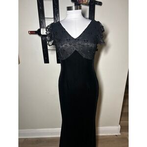 Celeste Black Velvet Lace Floral Evening Gown Flutter Sleeve Maxi Dress 40
